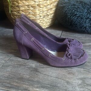 Nine West purple suede moccasin pumps
